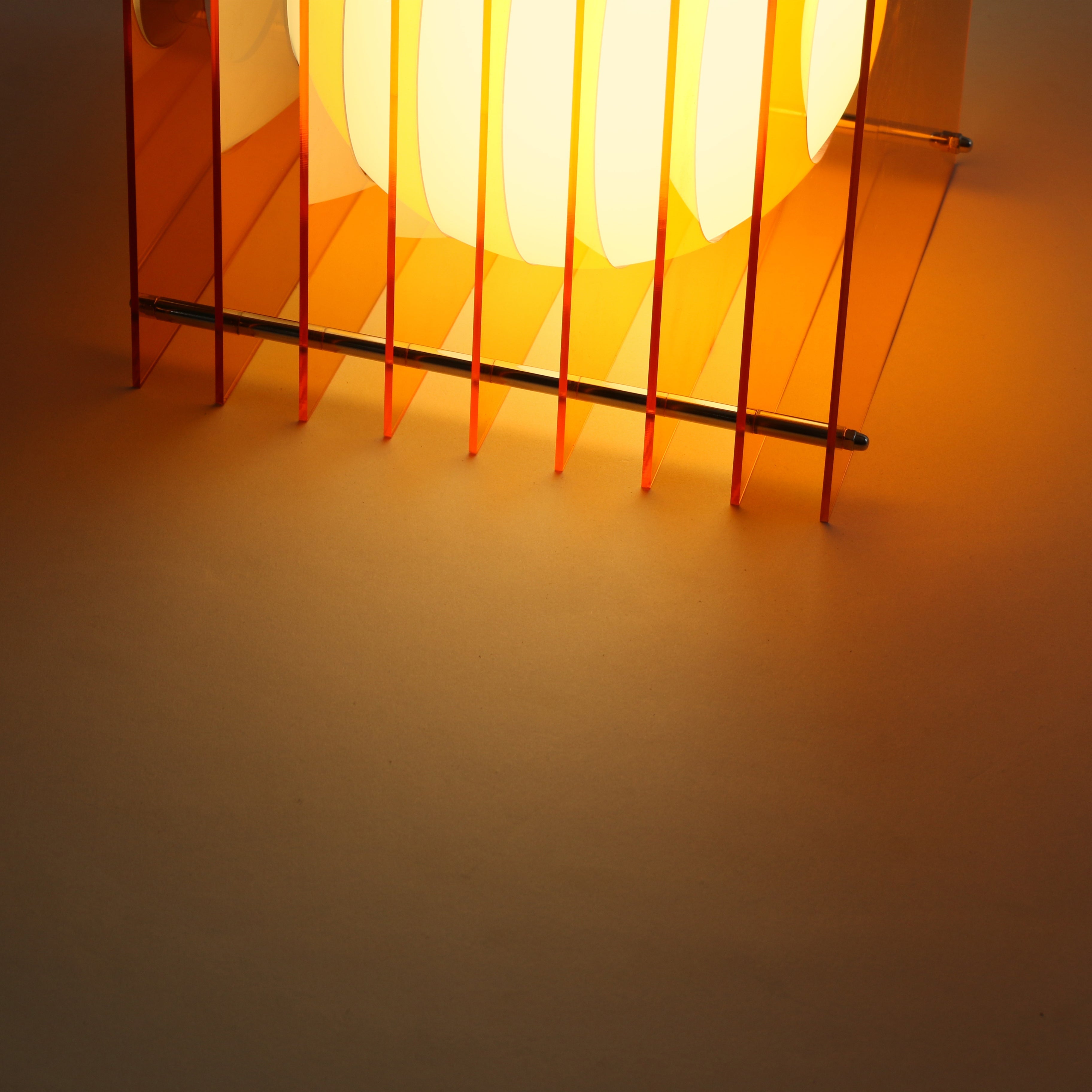 LÁMPARA LOP CUADRADA NARANJA - CASA CULTO | Shop Online