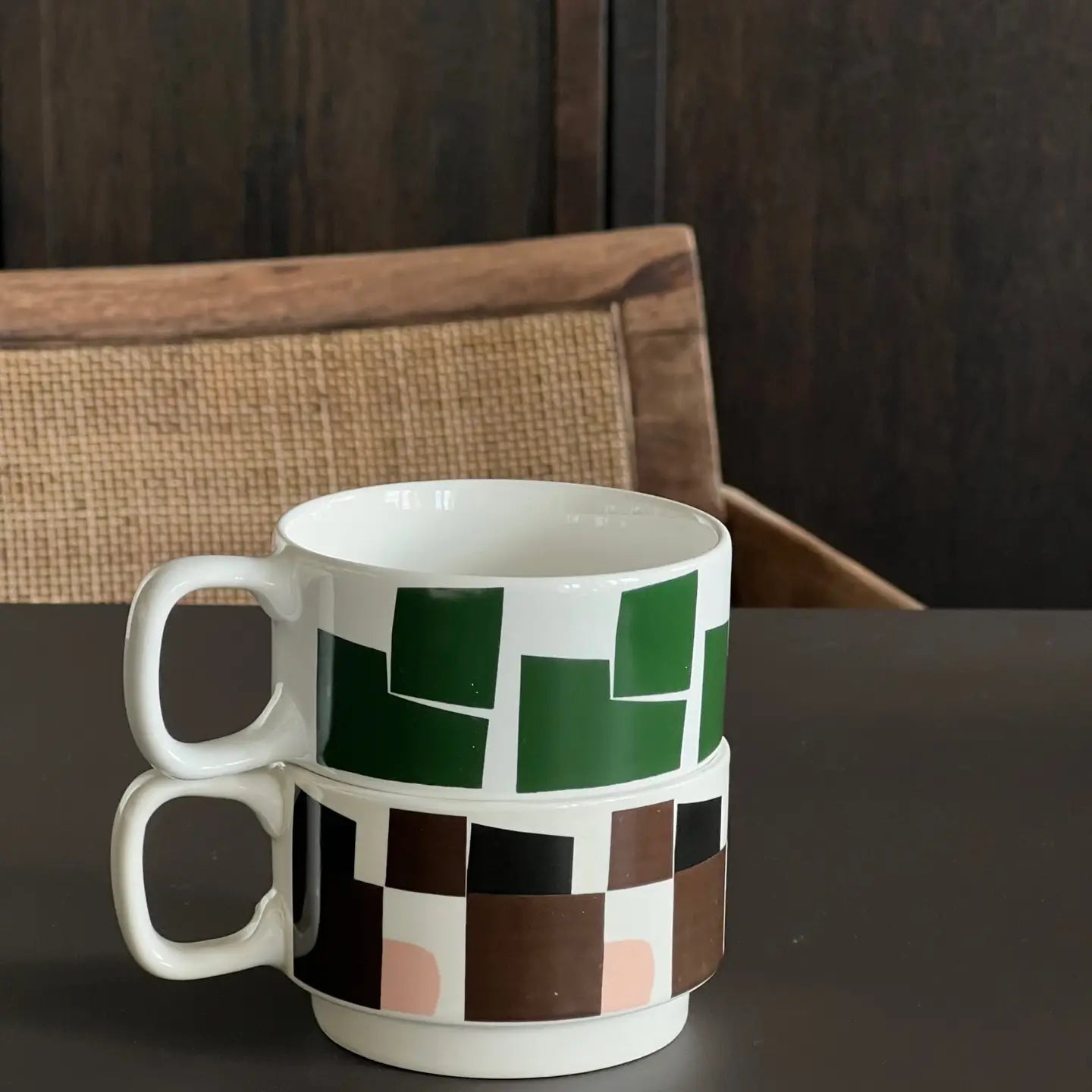 TAZA MODERN NEGRA - CASA CULTO | Shop Online